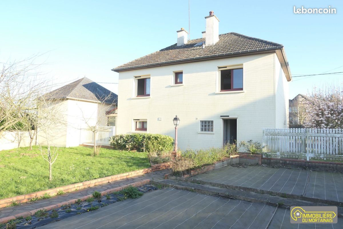 Maison à vendre, 125m², Saint-Hilaire-du-Harcouët