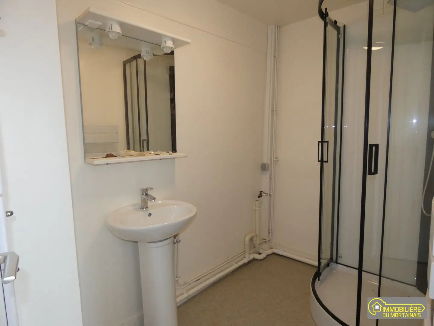 Appartement à louer, 32m², Saint-Hilaire-du-Harcouët