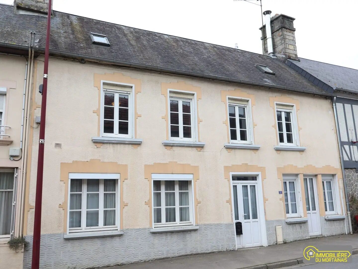 Maison à louer, 86m², Saint-Georges-de-Rouelley