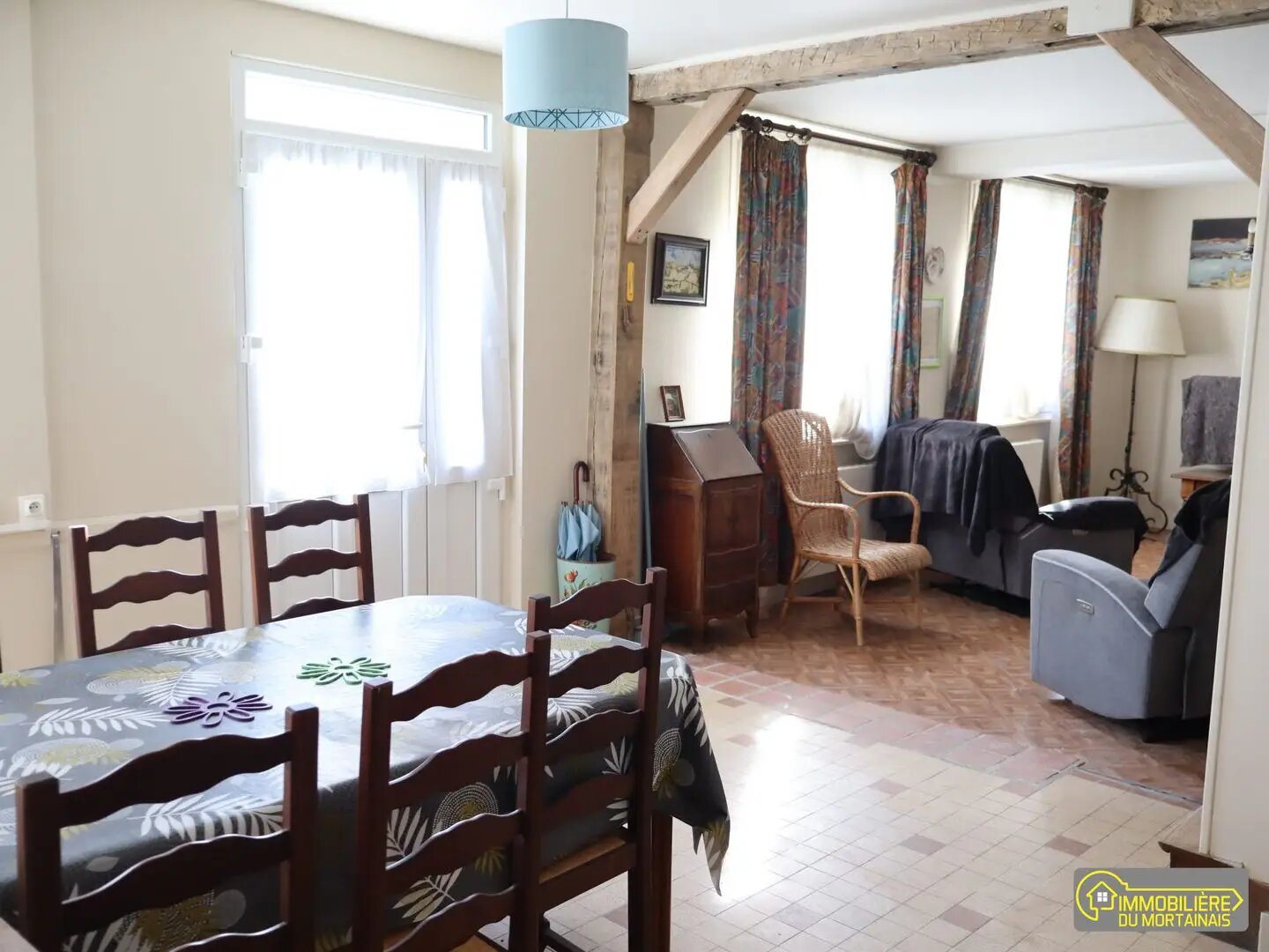 Maison à louer, 86m², Saint-Georges-de-Rouelley