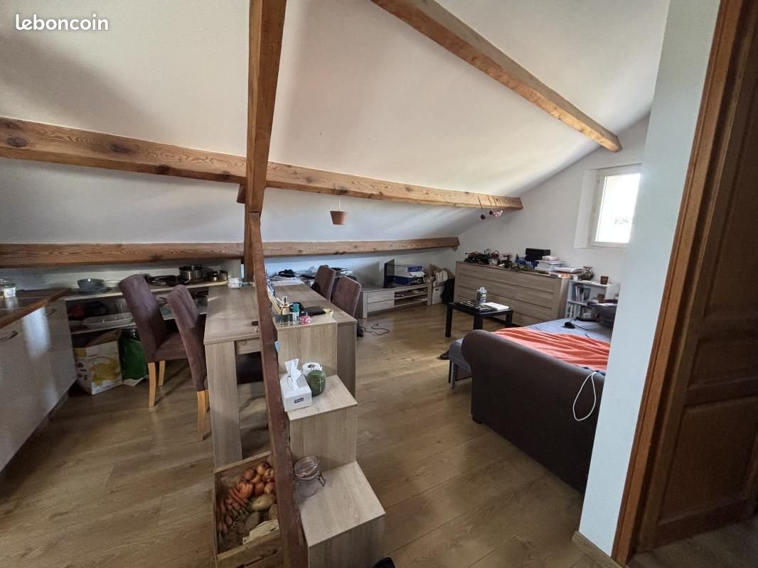 Appartement à louer, 26m², Rognes