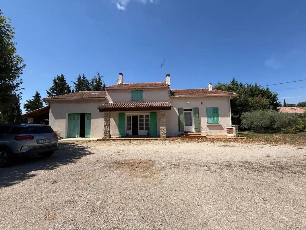 Maison à louer, 112m², Sénas
