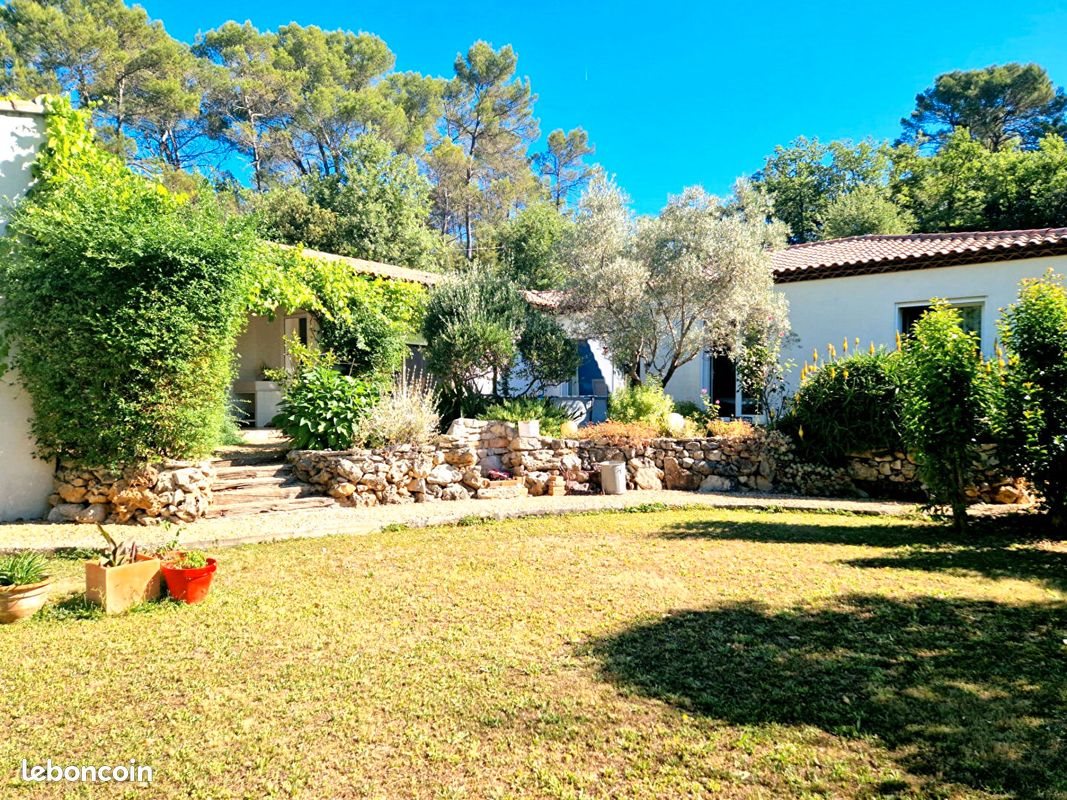 Maison à vendre, 179m², Méounes-lès-Montrieux