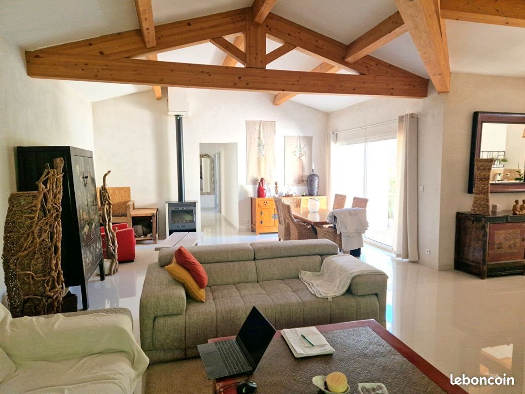 Maison à vendre, 179m², Méounes-lès-Montrieux