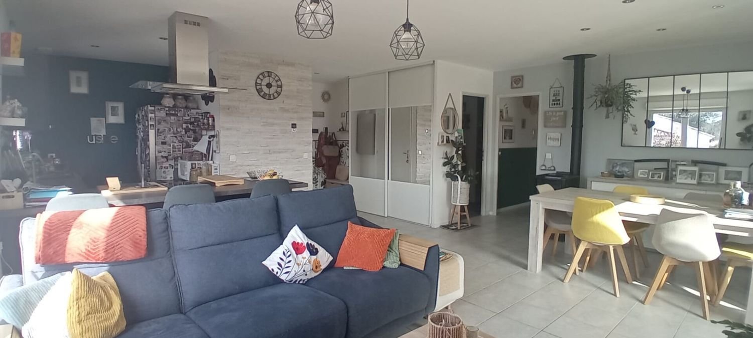 Maison à vendre, 108m², Camps-la-Source