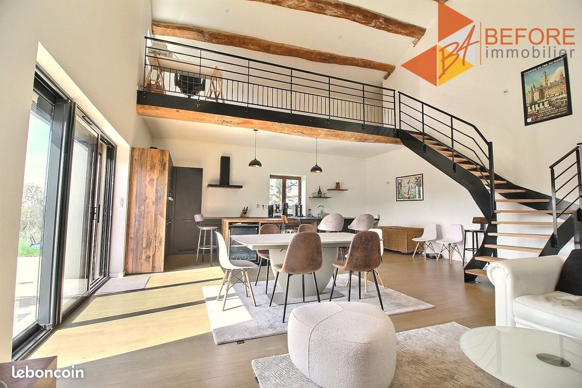 Maison à vendre, 250m², Saint-Pierre-de-Chandieu