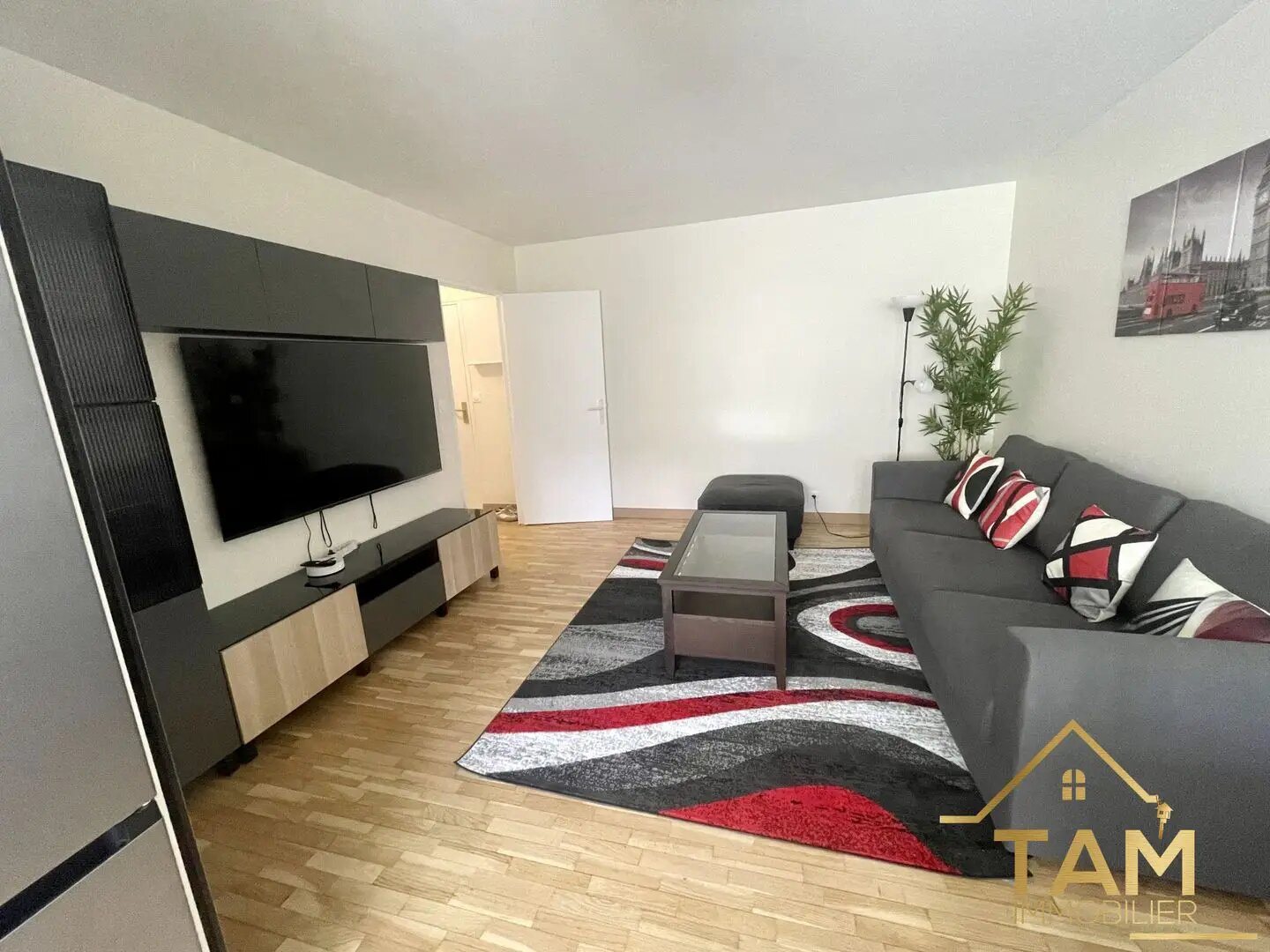 Appartement à louer, 58m², Suresnes