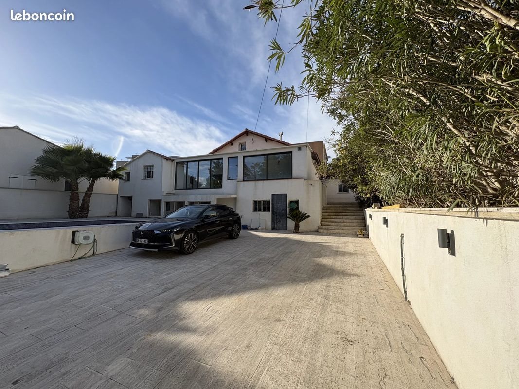 Maison à louer, 154m², Marseille 15ème