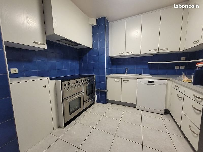 Appartement à louer, 137m², Thônes