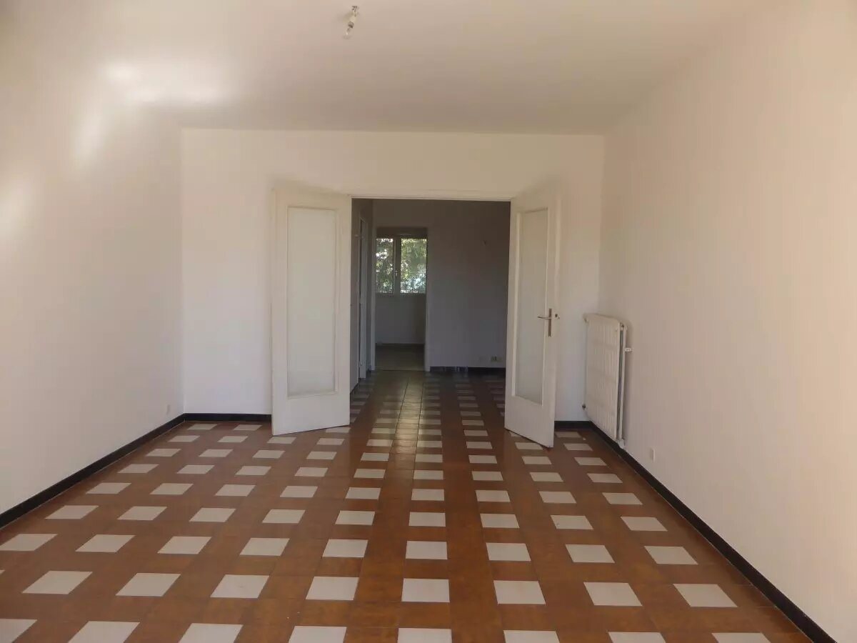 Appartement à louer, 56m², Toulon