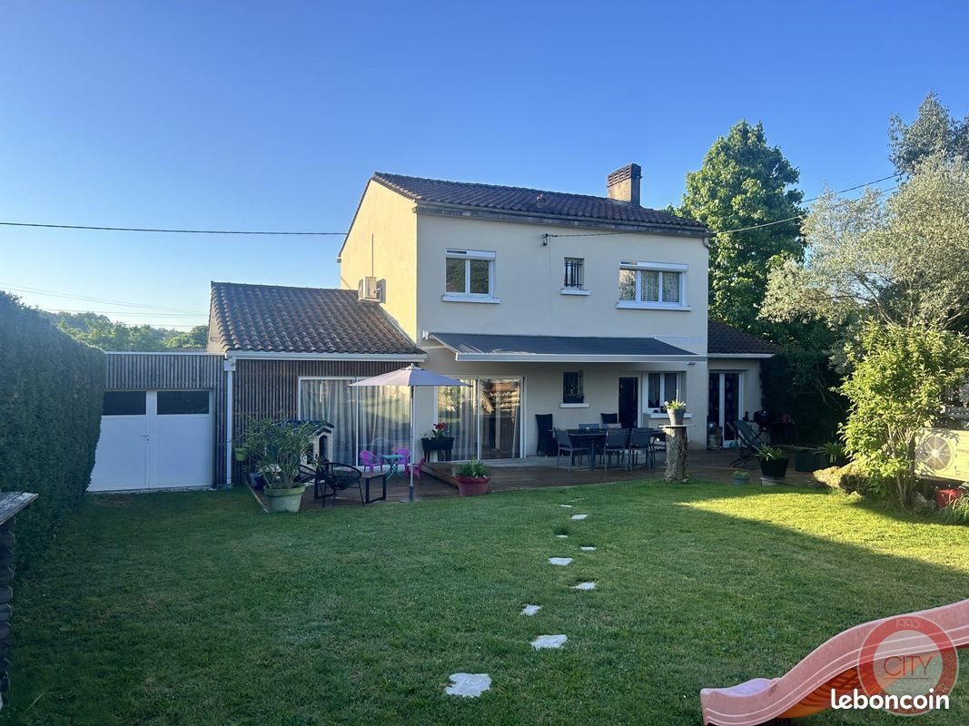 Maison à louer, 132m², Carbon-Blanc