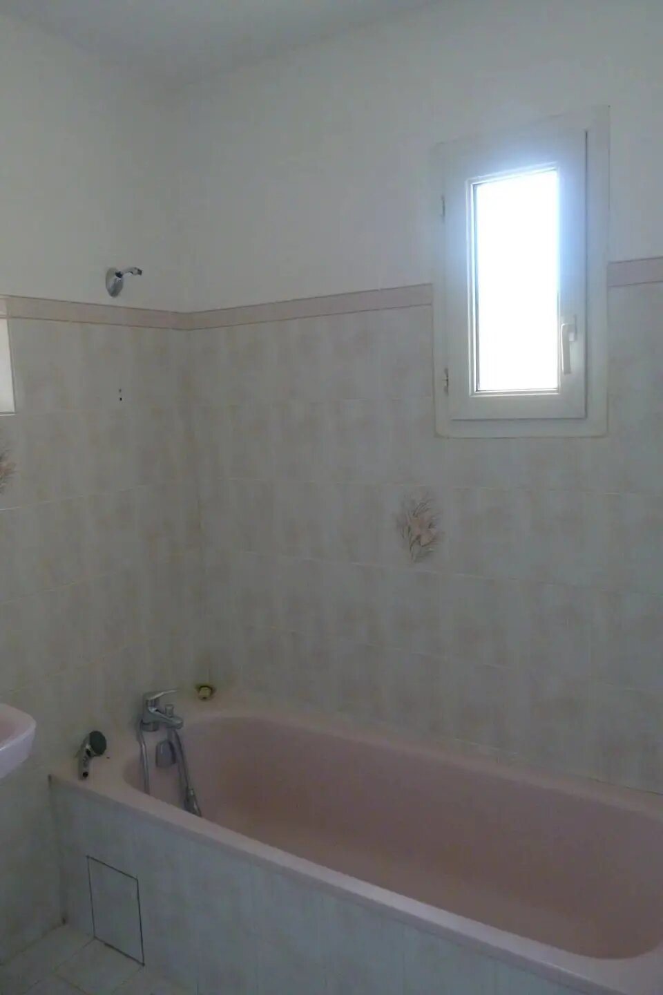 Appartement à louer, 35m², Châteauneuf-le-Rouge