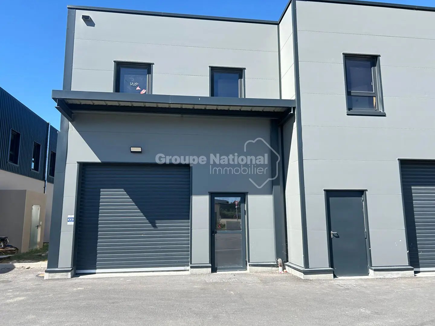 Appartement à louer, 325m², Vedène