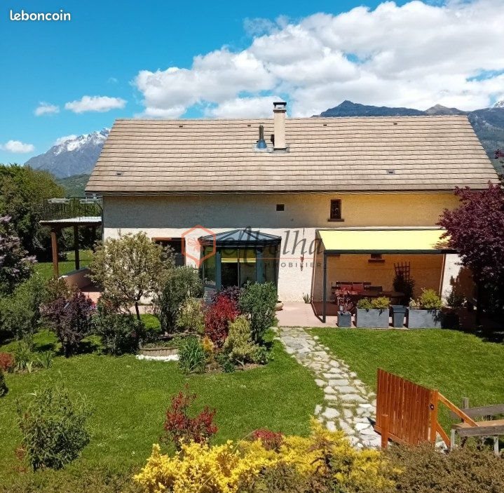 Maison à vendre, 156m², Forest-Saint-Julien
