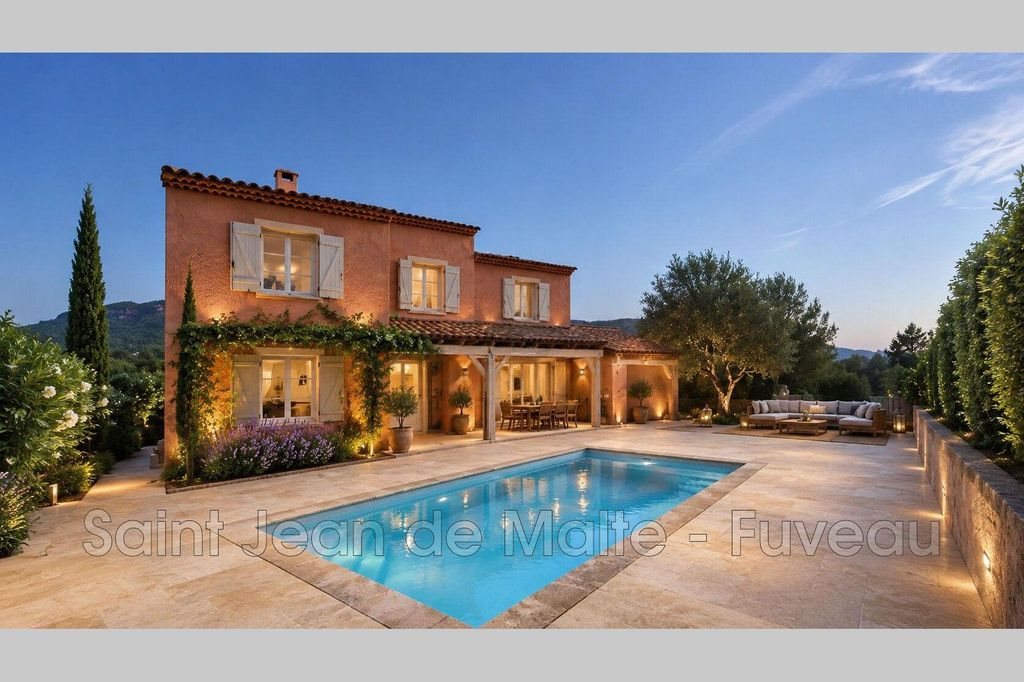 Maison à vendre, 146m², Châteauneuf-le-Rouge