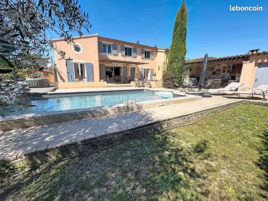 Maison à vendre, 199m², Cheval-Blanc
