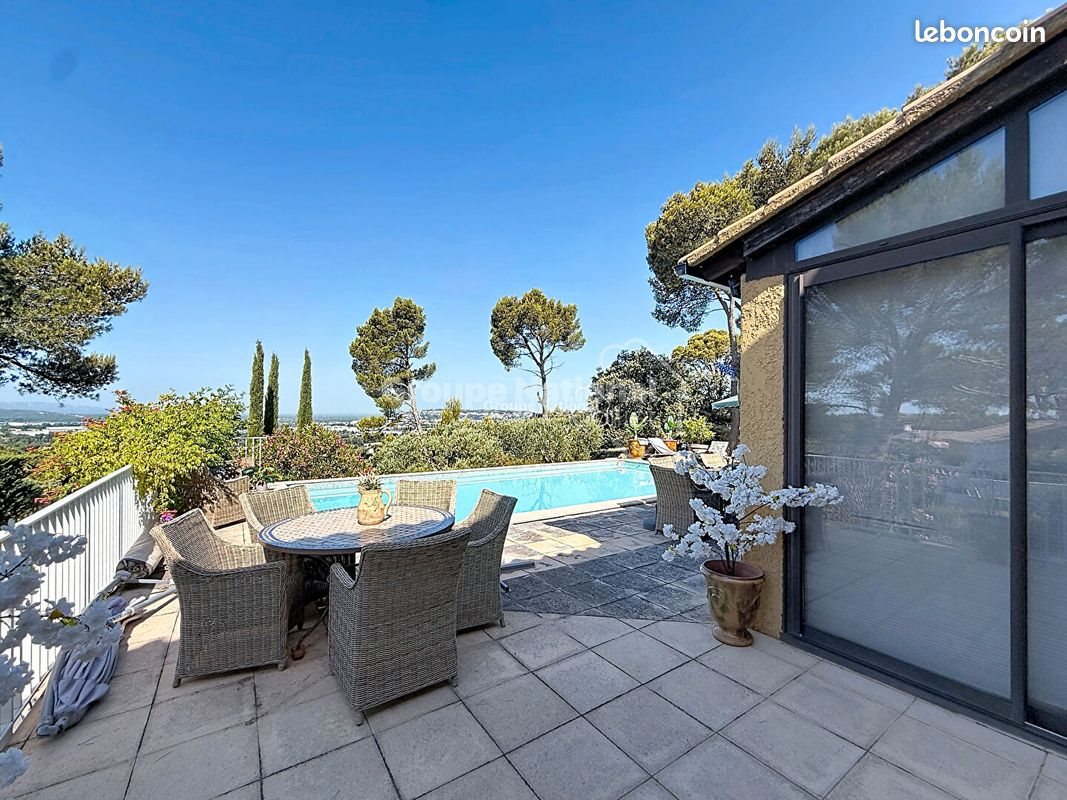 Maison à vendre, 154m², Taillades