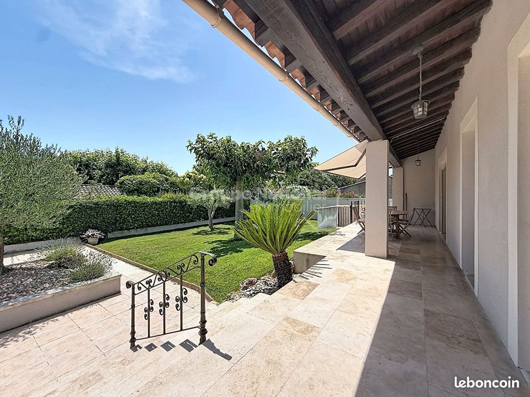 Maison à vendre, 122m², Cheval-Blanc