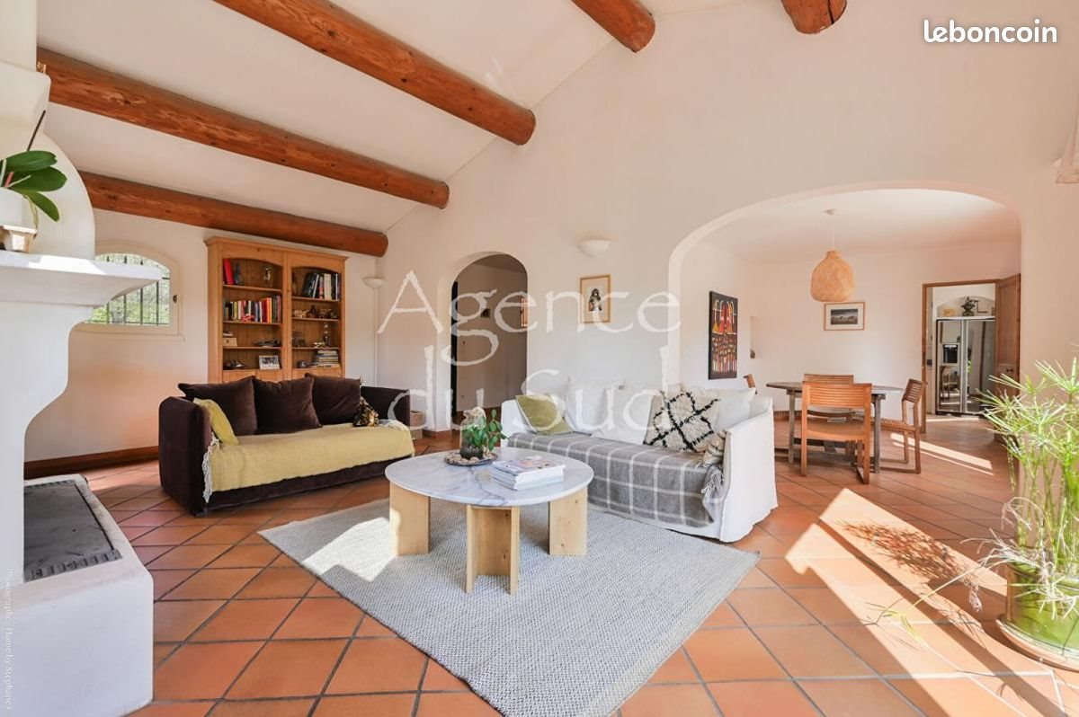 Maison à vendre, 151m², La Bouilladisse