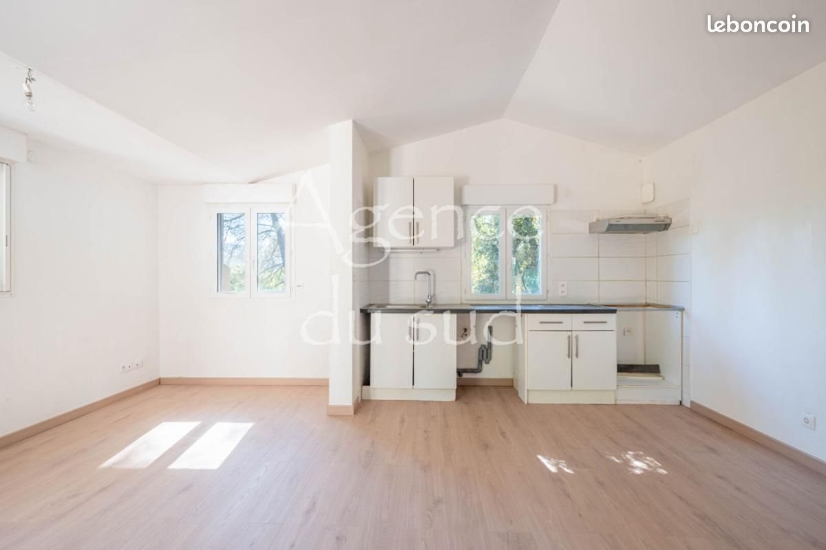Maison à vendre, 56m², La Destrousse