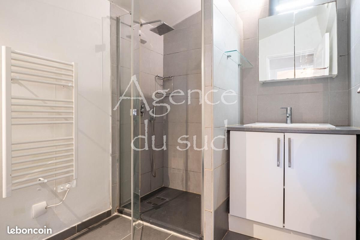 Maison à vendre, 56m², La Destrousse