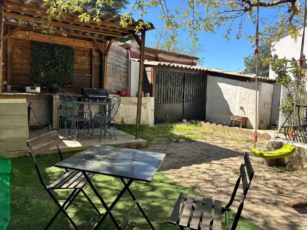 Appartement à vendre, 69m², Trets