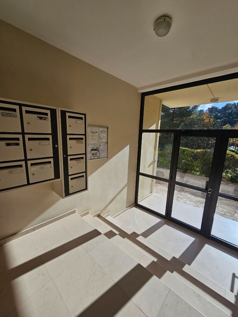 Appartement à vendre, 66m², Carnoux-en-Provence