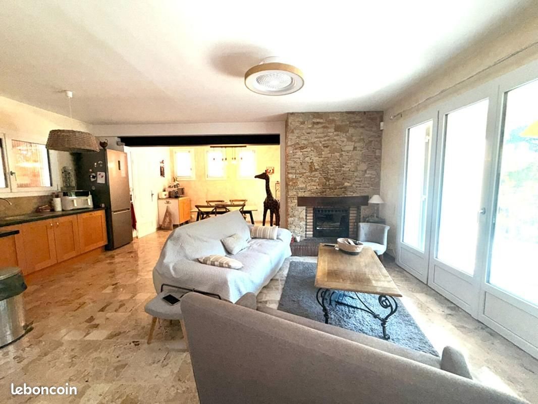 Maison à vendre, 85m², Cadolive