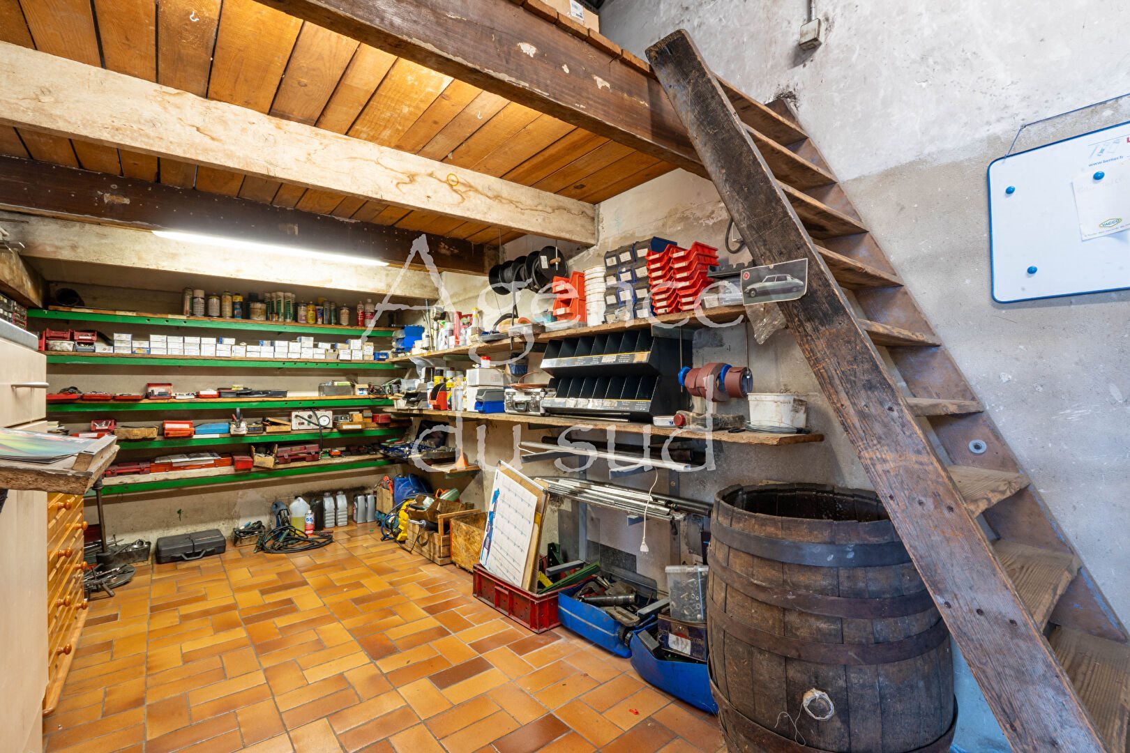 Maison à vendre, 680m², Aubagne