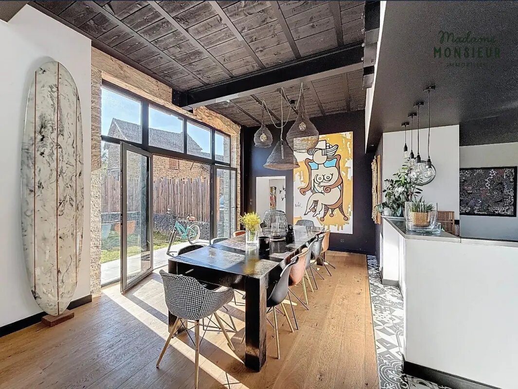 Maison à vendre, 253m², Saint-Marcel-Bel-Accueil