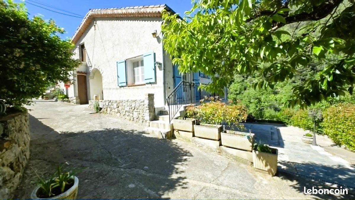 Maison à vendre, 210m², L'Escarène