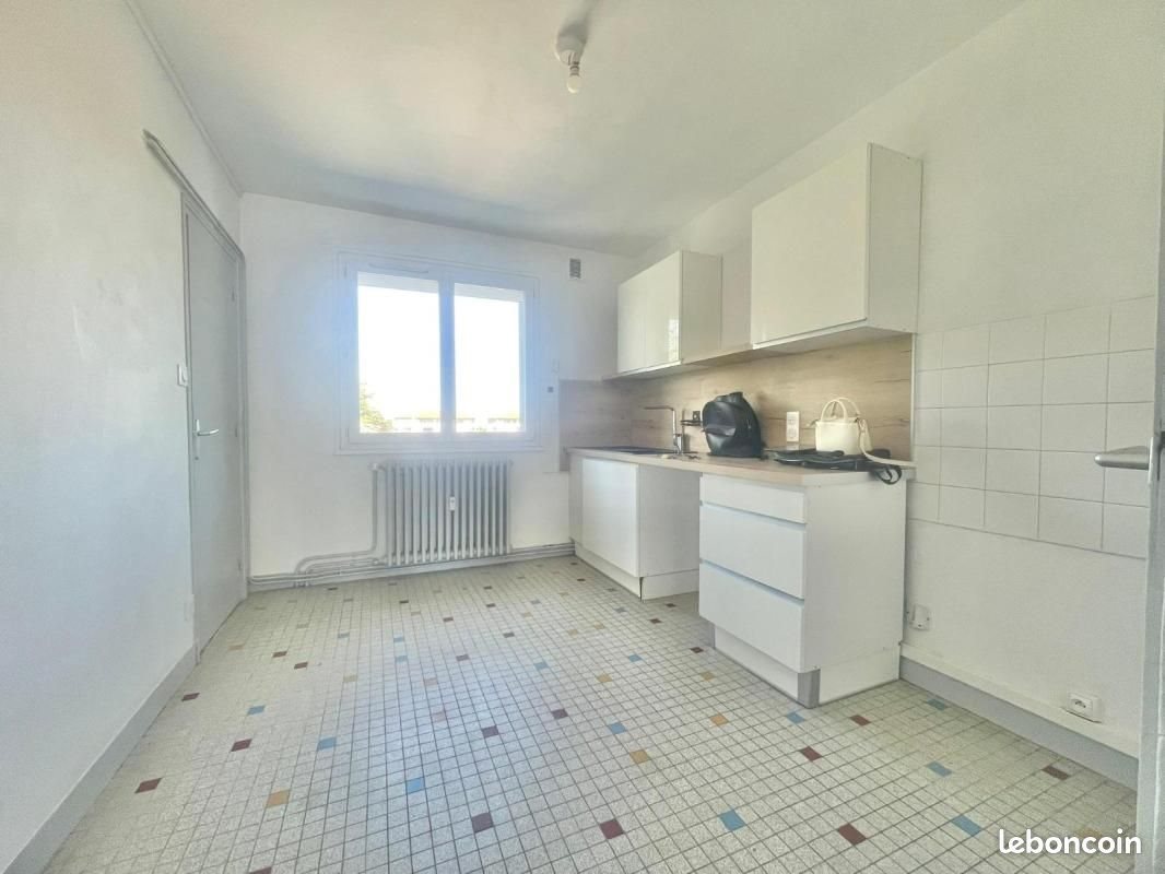 Appartement à louer, 75m², Portes-lès-Valence
