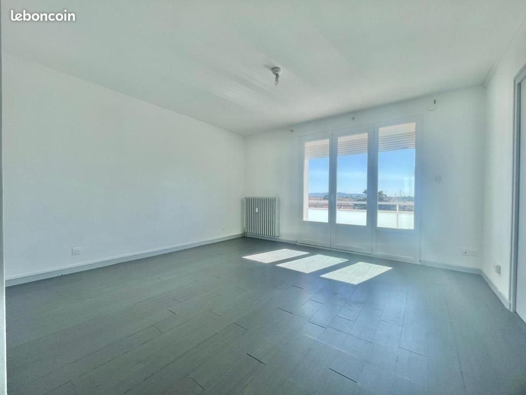 Appartement à louer, 75m², Portes-lès-Valence