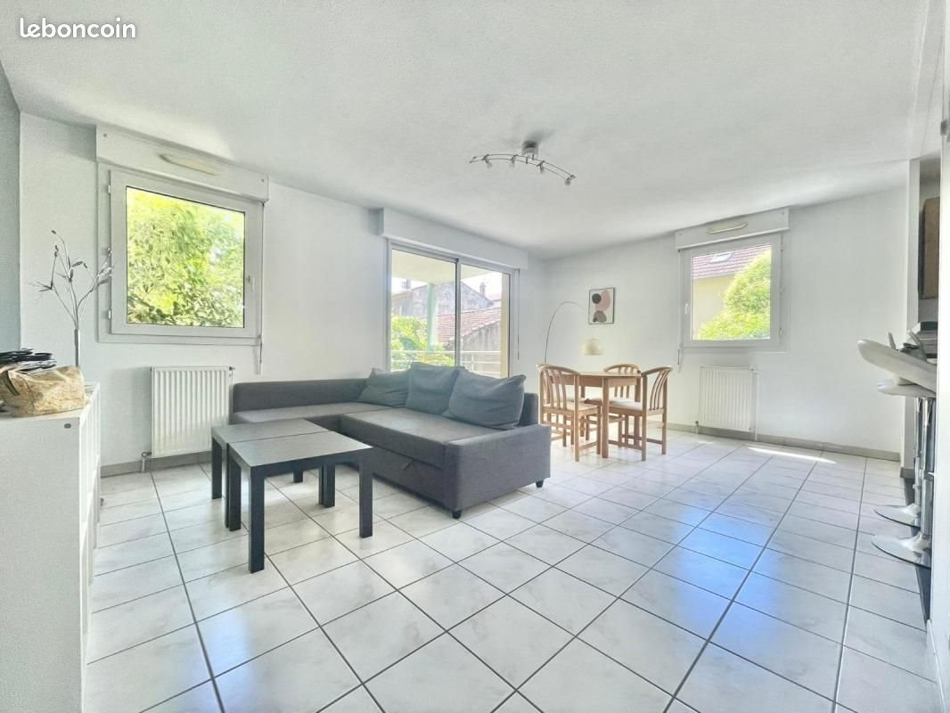 Appartement à louer, 63m², Valence