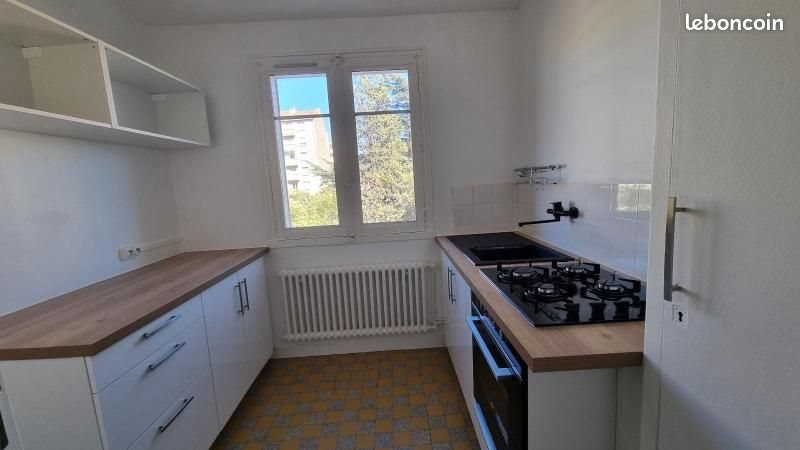 Appartement à louer, 66m², Valence