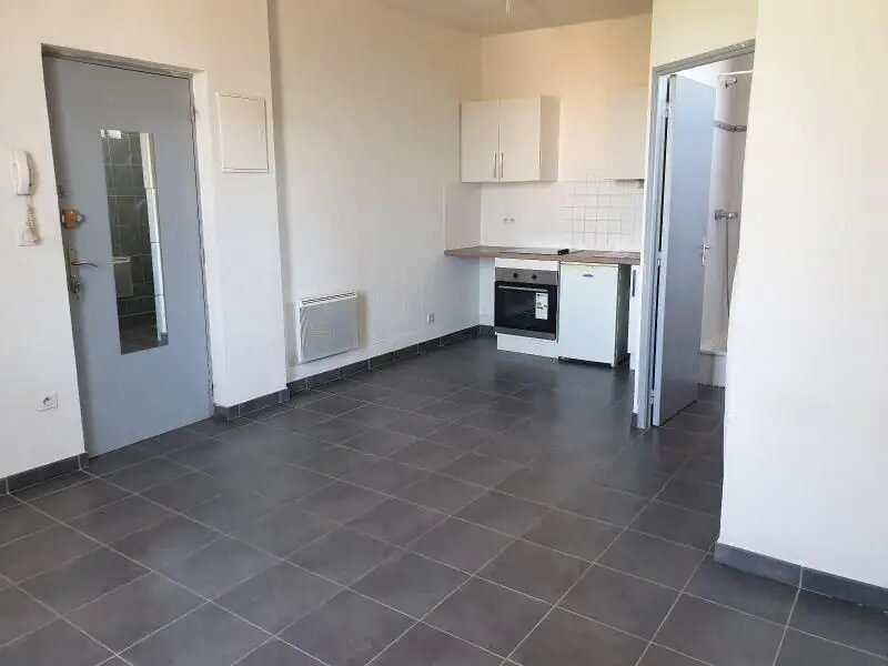 Appartement à louer, 22m², Valence