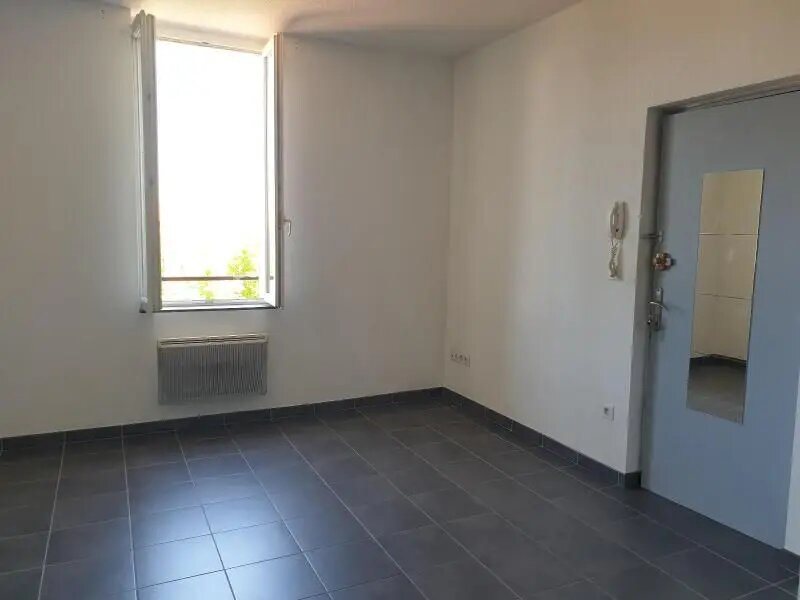 Appartement à louer, 22m², Valence