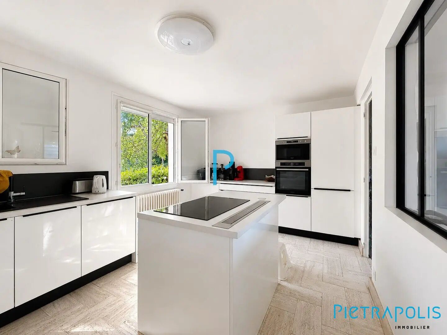 Maison à vendre, 110m², Saint-Vincent-de-Reins