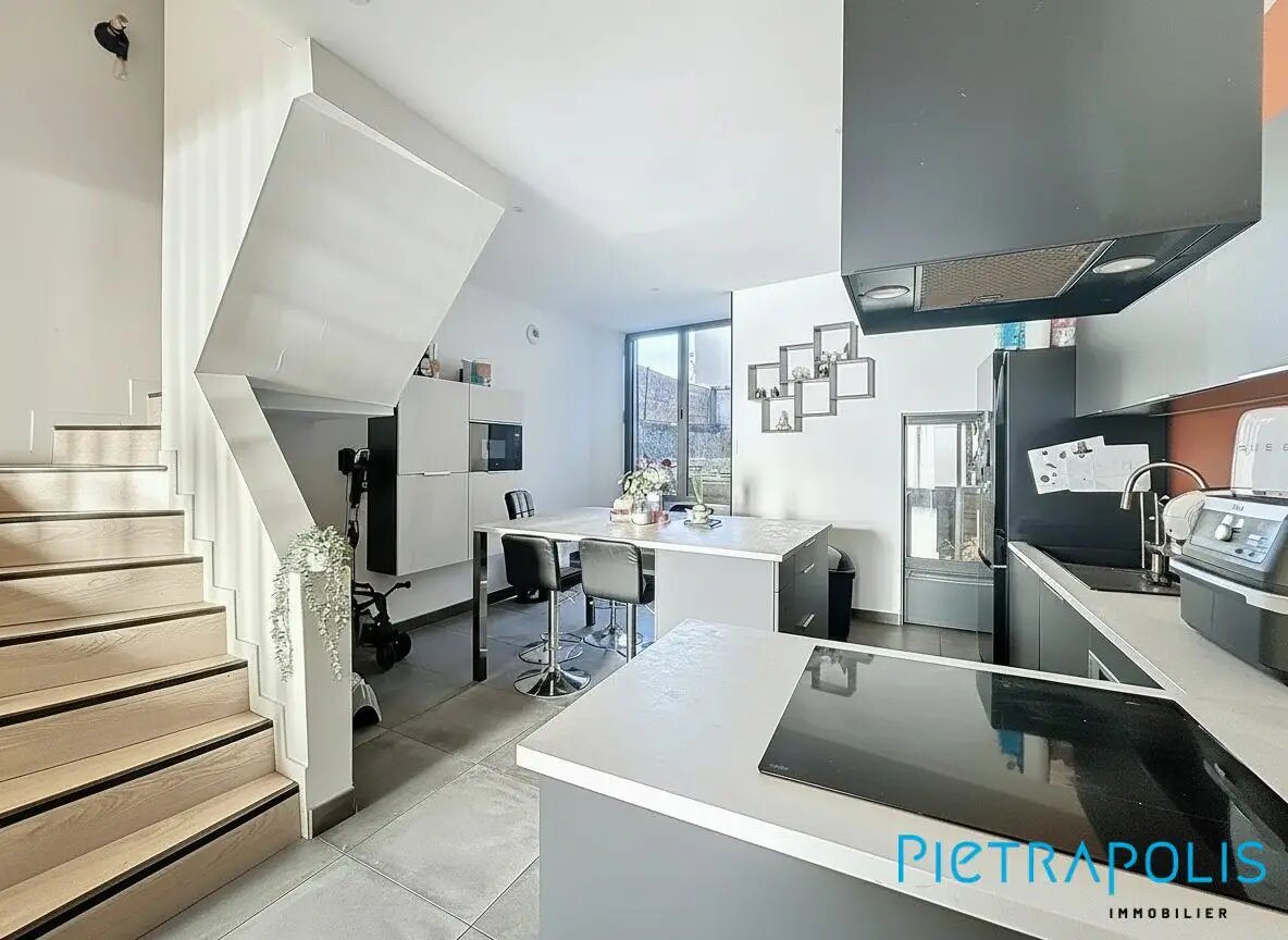 Maison à vendre, 117m², Villechenève