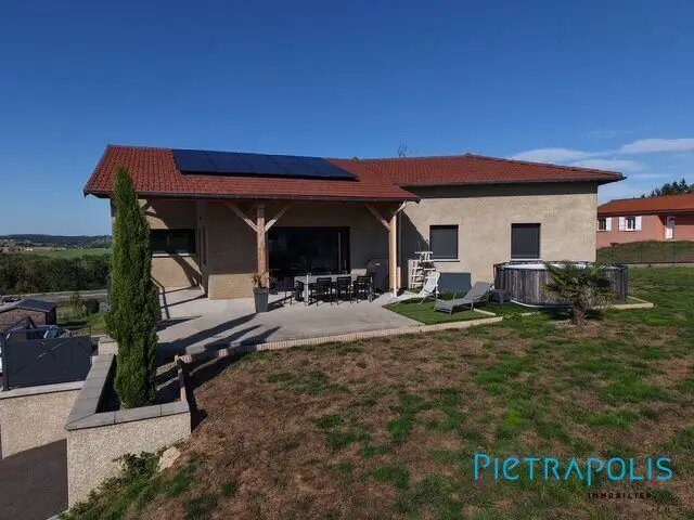 Maison à vendre, 147m², Saint-Symphorien-de-Lay