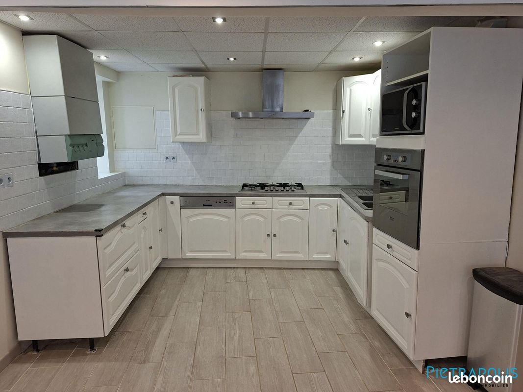 Maison à vendre, 120m², Feurs