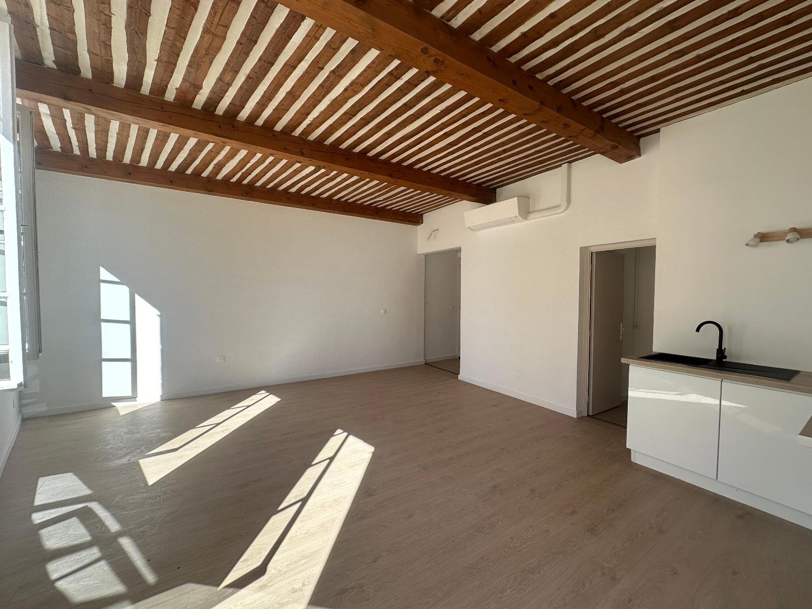Appartement à louer, 80m², Avignon