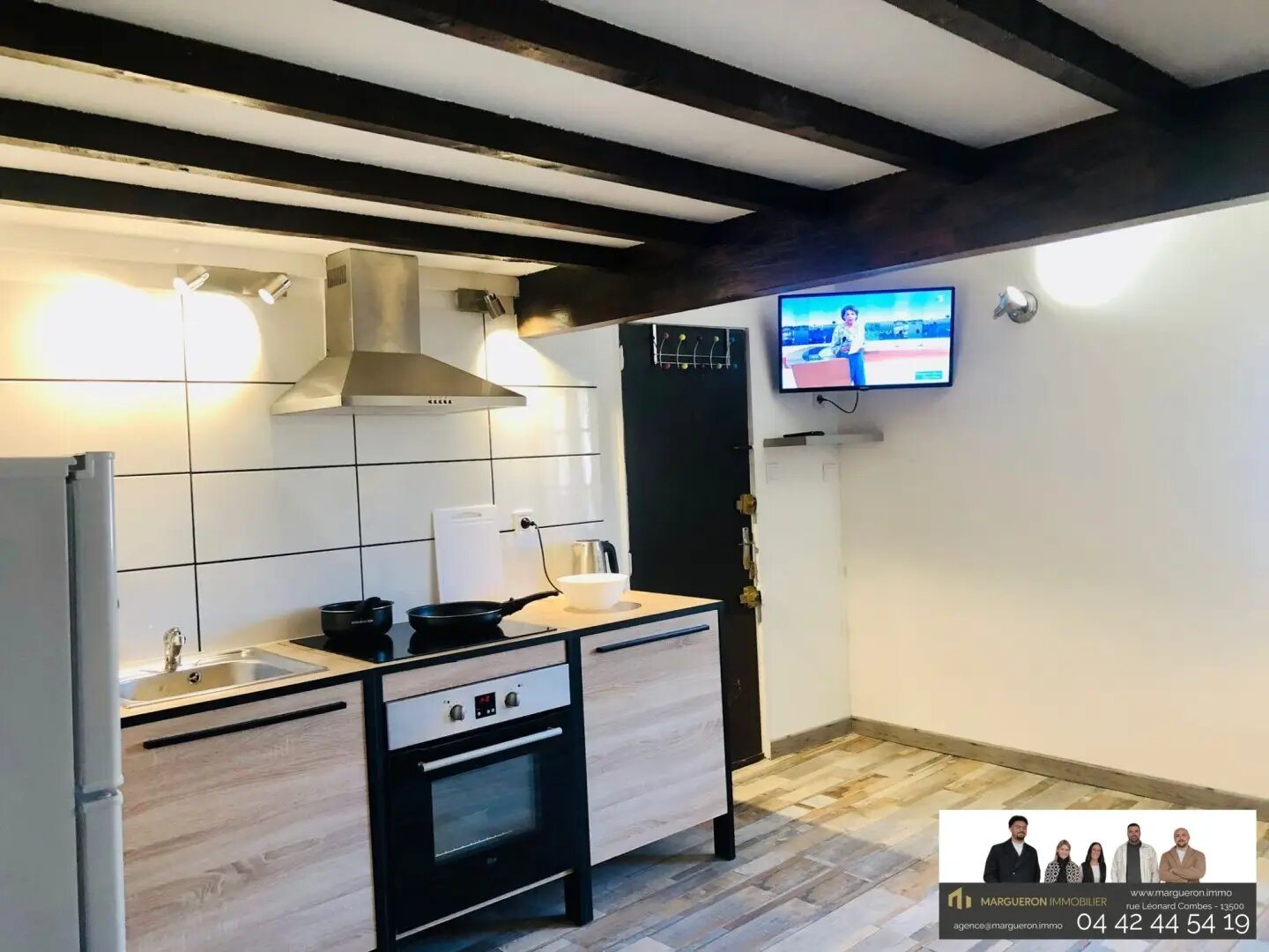 Appartement à vendre, 29m², Saint-Mitre-les-Remparts