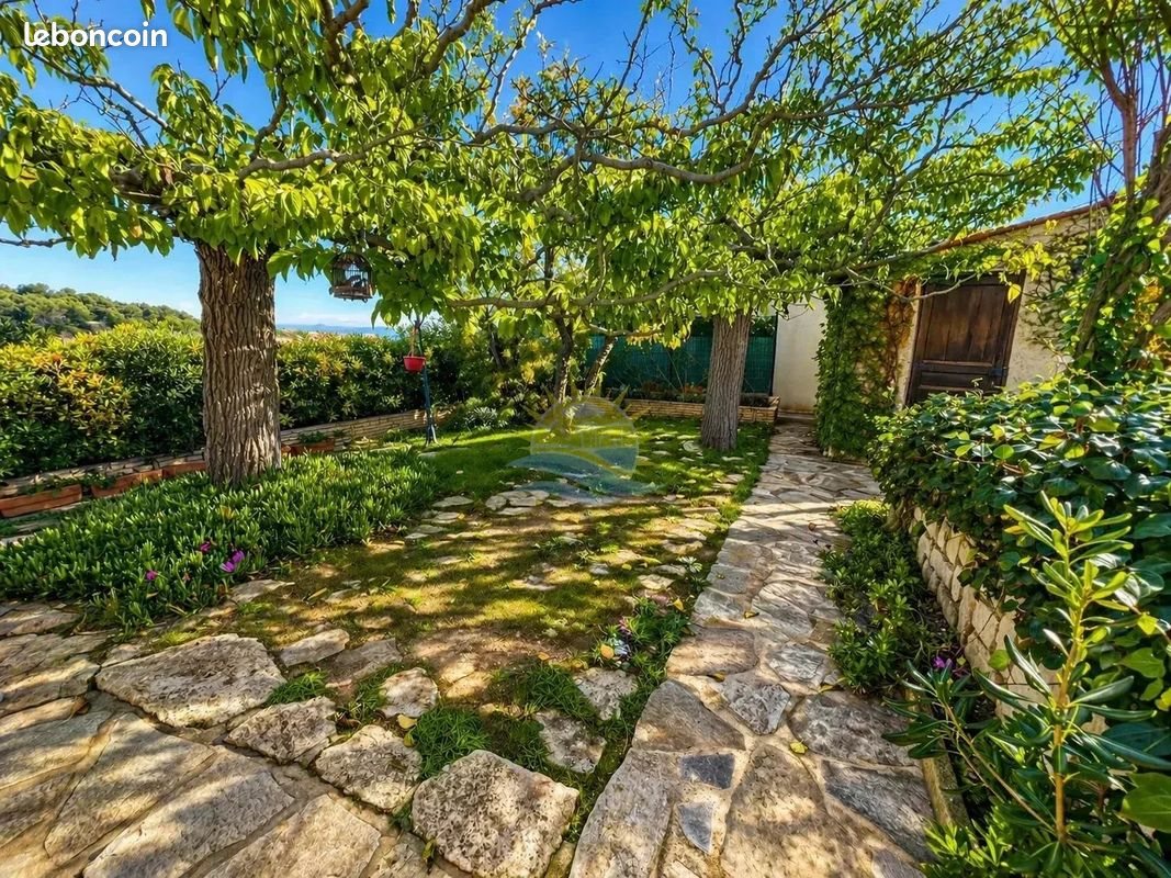 Maison à louer, 100m², Martigues