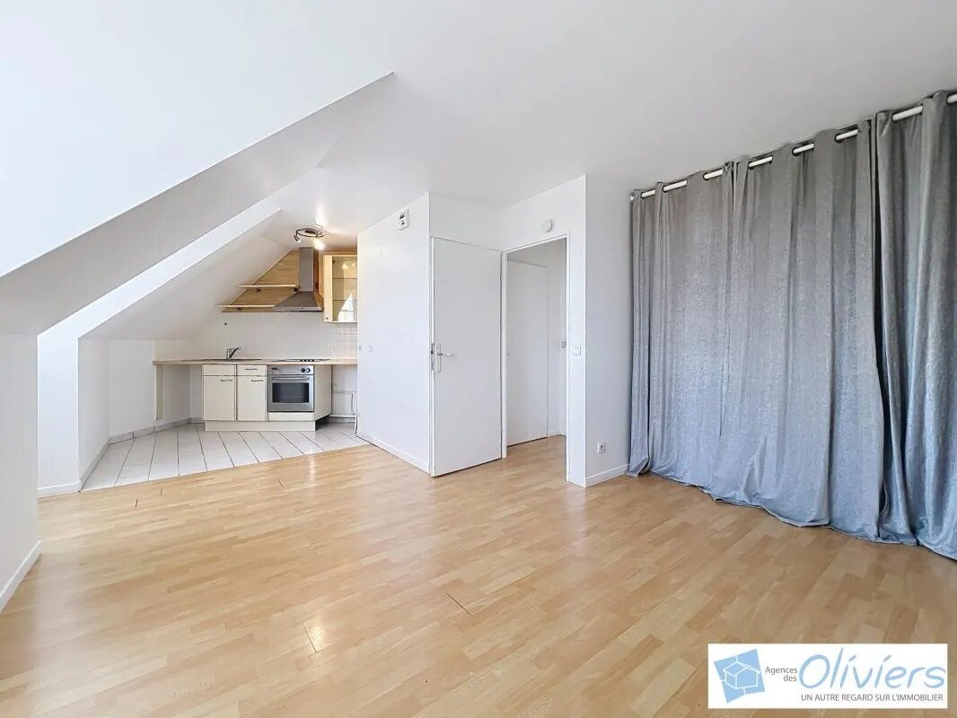 Appartement à louer, 25m², Voisins-le-Bretonneux