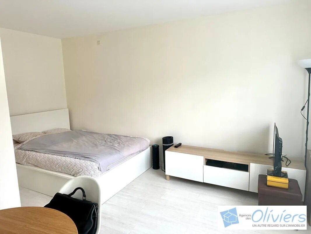 Appartement à louer, 26m², Guyancourt