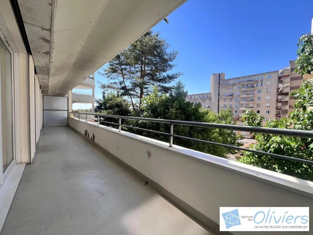 Appartement à louer, 72m², Montigny-le-Bretonneux