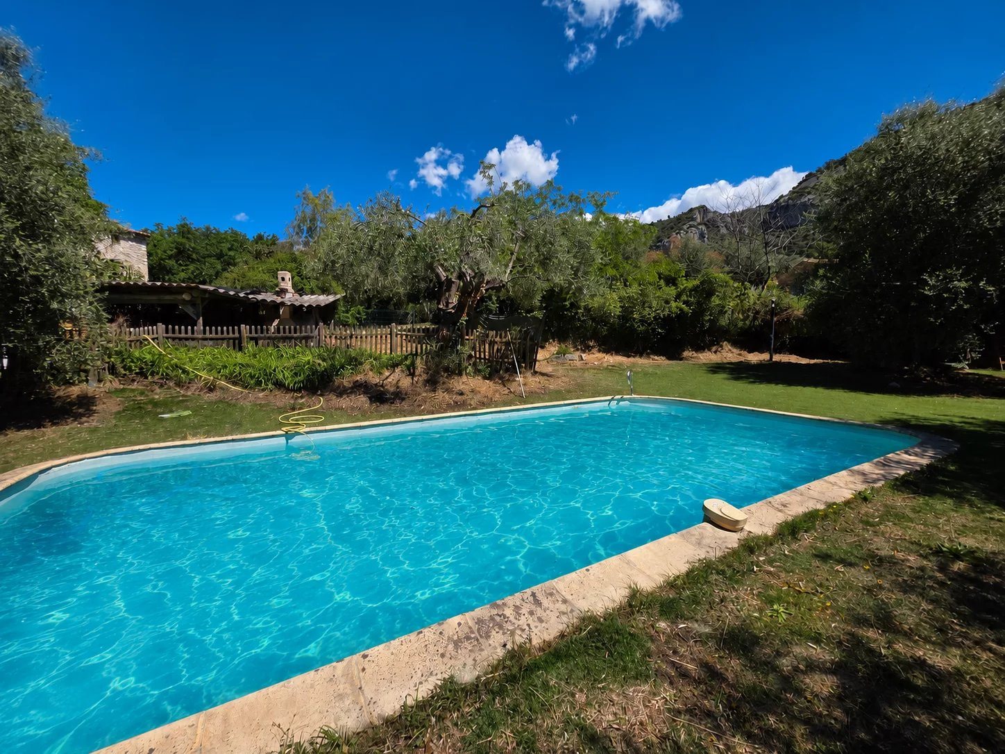 Maison à vendre, 270m², Tourrette-Levens