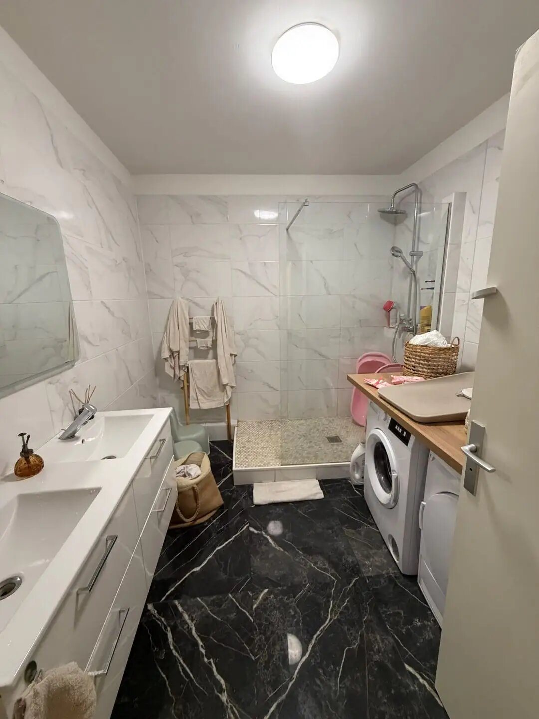 Appartement à louer, 81m², Marseille 8ème