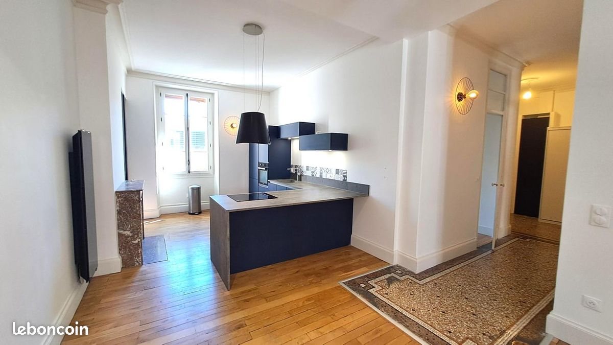 Appartement à louer, 80m², Chambéry